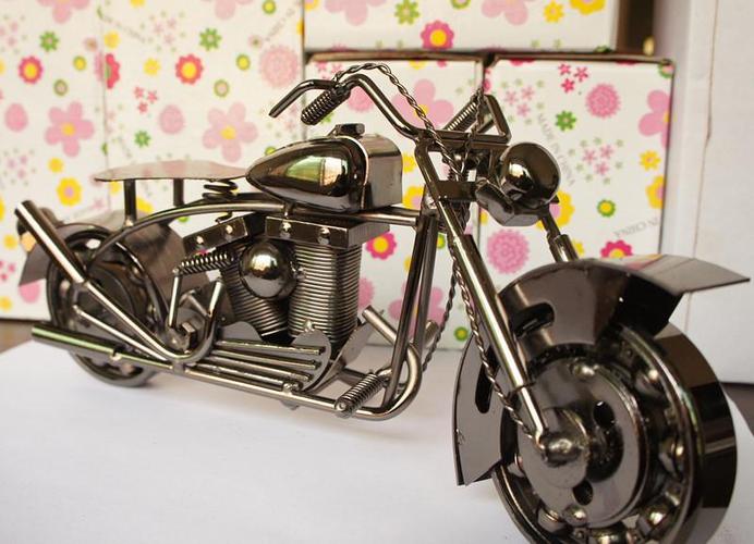 金属摩托车模型 金属制品 时尚小礼品 收藏品 m产品,图片仅供参考